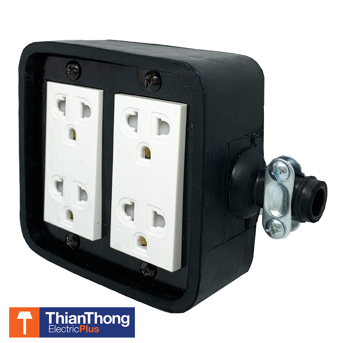 ฺBewon บล๊อกยาง 4x4 พร้อมปลั๊กกราวด์คู่แบบมีม่าน บีวัน Rubber socket 4x4