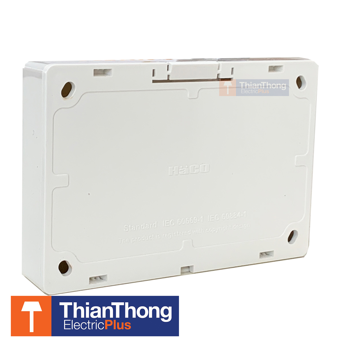HACO เต้ารับฮาโก้ 3 ขา 3 ช่อง Master Series M4N-E30
