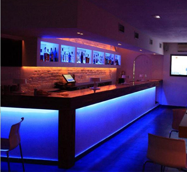 Philips LED Strip RGB 30904 30W 1M ไฟเส้น ฟิลิปส์ เปลี่ยนสีได้ พร้อมรีโมทควบคุม